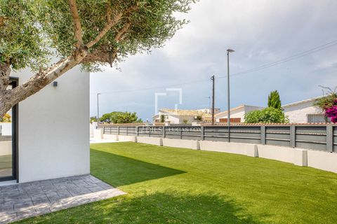 Villa i Empuriabrava, Gerona, Empuriabrava - € 739.000 | Ref: CBR70608 - foto 23