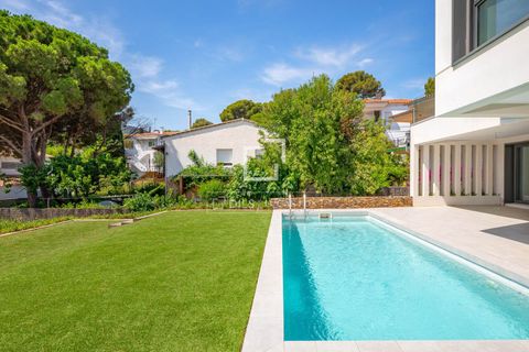 Villa i Llanca, Gerona, Llanca - € 1.375.000 | Ref: CBR62565 - foto 7