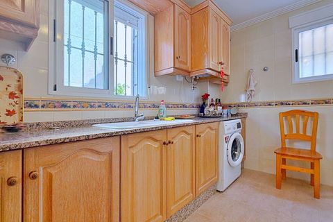 Villa i Orihuela, Alicante, Orihuela - € 379.000 | Ref: MLSC6646431/13477 - foto 14