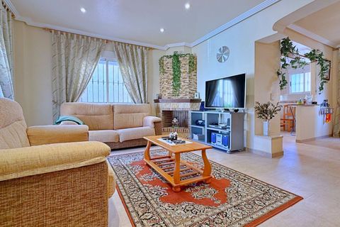 Villa i Orihuela, Alicante, Orihuela - € 379.000 | Ref: MLSC6646431/13477 - foto 19