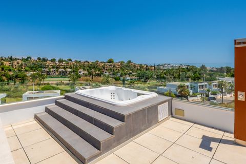 Villa a Estepona, Malaga, Estepona - € 2.395.000 | Ref: PANR-16507 - foto 46