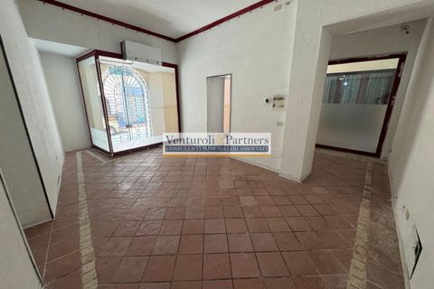 Erhvervsejendom i Salo, Brescia, Salo - € 85.000 | Ref: VP895 - foto 1