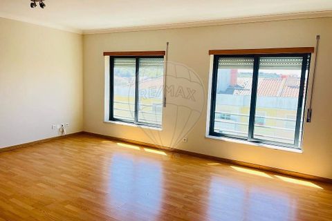Apartament a Amadora, Lisbon, Amadora - € 1.500/mes | Ref: VA-125501026-167 - foto 2