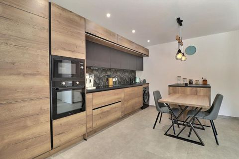 Apartament a Le Beausset, Var, Le Beausset - € 336.000 | Ref: 450919CEW07072026CEW - foto 4