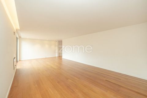 Villa i Arcozelo, Porto, Arcozelo - € 795.000 | Ref: ZMPT589618 - foto 3