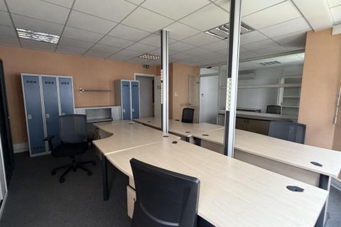 Lejlighed i Clermont-Ferrand, Puy-de-Dome, Clermont-Ferrand - € 328.000 | Ref: 1528_h - foto 18