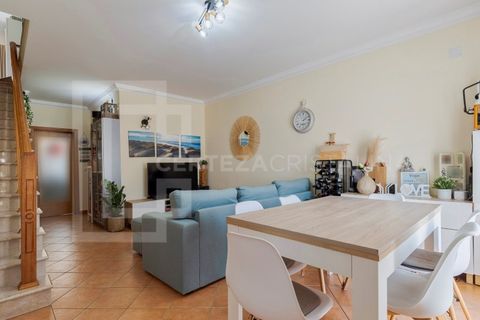 Villa i Quinta do Conde, Setubal, Quinta do Conde - € 395.000 | Ref: CAS_249 - foto 1