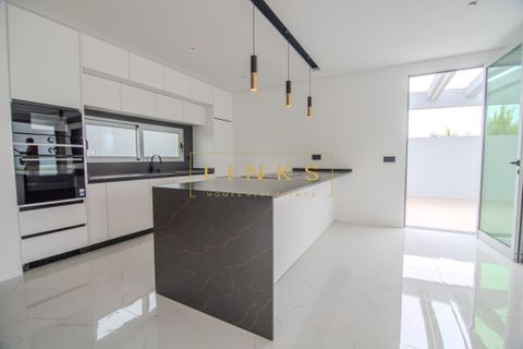 Villa em Ponta do Sol, Madeira, Ponta do Sol - € 1.650.000 | Ref: LH-870-2026 - foto 6