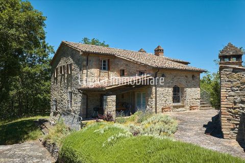 Farm hus i Montone, Perugia, Montone - € 1.100.000 | Ref: CA634 - foto 1