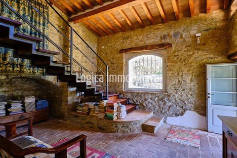 Farm hus i Montone, Perugia, Montone - € 1.100.000 | Ref: CA634 - foto 8