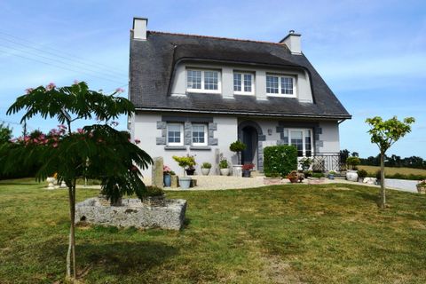 Villa i Mael-Carhaix, Cotes-d'Armor, Mael-Carhaix - € 194.750 | Ref: 560022400 - foto 1