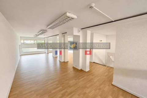 Propriedade comercial em Cluses, Haute-Savoie, Cluses - € 99.000 | Ref: SCV74344AG - foto 2