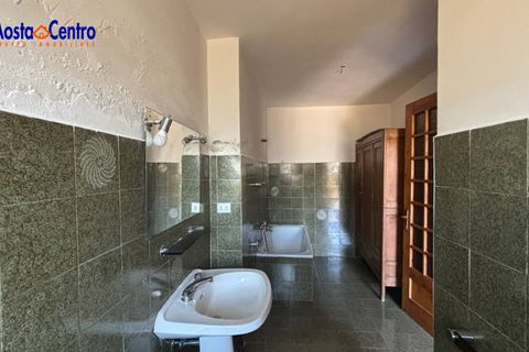 Villa a Saint-Christophe, Aosta Valley, Saint-Christophe - € 340.000 | Ref: 5778 - foto 8