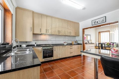 Villa en Longos, Braga, Longos - € 399.900 | Ref: 123331090-118 - photo 8