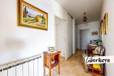 Leilighet i Marseille, Bouches-du-Rhone, Marseille - € 349 000 | Ref: DOM33860 - foto 12
