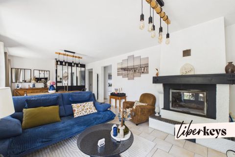 Villa a Val-de-Virvee, Gironde, Val-de-Virvee - € 295.000 | Ref: DOM33830 - foto 2