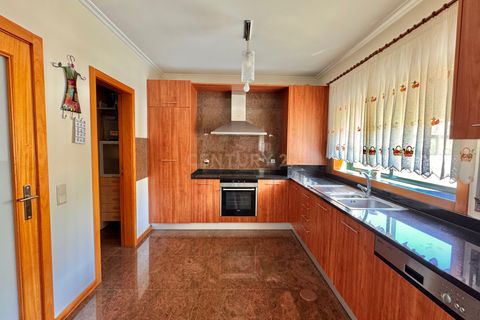 Villa i Maia, Porto, Maia - € 675.000 | Ref: C0487-00070 - foto 11