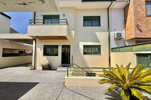 Villa i Maia, Porto, Maia - € 675.000 | Ref: C0487-00070 - foto 43
