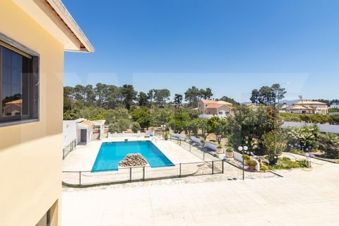 Villa i Quinta do Conde, Setubal, Quinta do Conde - € 750.000 | Ref: 313.002.023 - foto 1