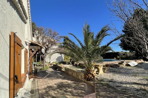 Villa en Istres, Bouches-du-Rhone, Istres - € 548.000 | Ref: F852E5426FCE4572 - photo 2