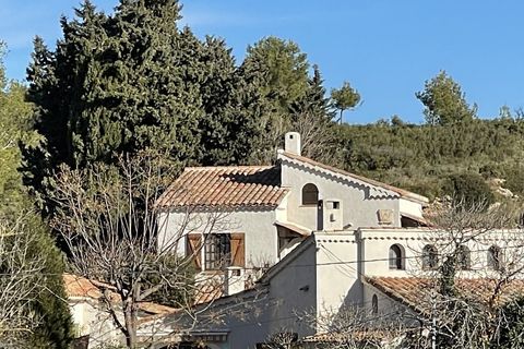 Villa en Istres, Bouches-du-Rhone, Istres - € 548.000 | Ref: F852E5426FCE4572 - photo 4