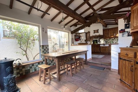 Villa en Istres, Bouches-du-Rhone, Istres - € 548.000 | Ref: F852E5426FCE4572 - photo 8