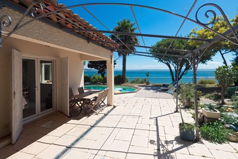 Villa en Istres, Bouches-du-Rhone, Istres - € 990.000 | Ref: A8890F08679A41A7 - photo 8