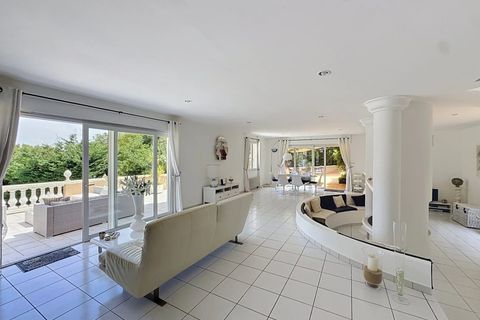 Villa in Gassin, Var, Gassin - € 3.500.000 | Ref: DT6424 - foto 12