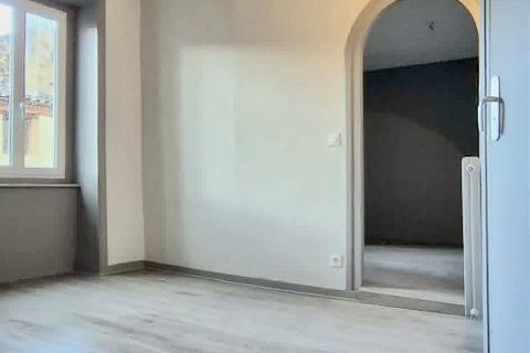 Rækkehus i Mirefleurs, Puy-de-Dome, Mirefleurs - € 152.000 | Ref: 8477043B3A7443E9 - foto 8