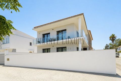 Villa i Costa da Caparica, Setubal, Costa da Caparica - € 1.850.000 | Ref: 9230 - foto 1