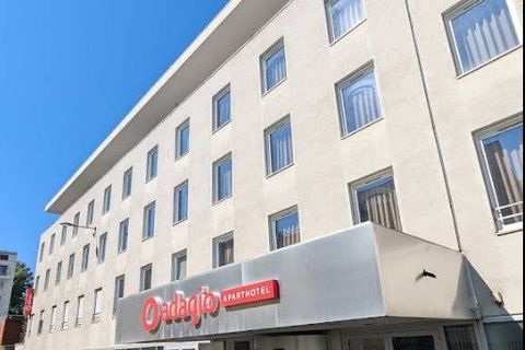 Erhvervsejendom i Grenoble, Isere, Grenoble - € 178.000 | Ref: 9E7E952084D94D47 - foto 14