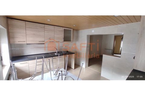 Rækkehus i Celorico da Beira, Guarda, Celorico da Beira - € 75.000 | Ref: SAFTI:008410 - foto 1