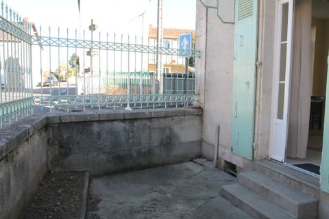 Villa a Montmorillon, Vienne, Montmorillon - € 89.000 | Ref: BVI86348 - foto 6