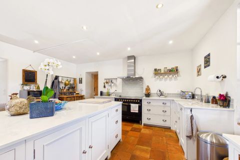 Villa i Lauzun, Lot-et-Garonne, Lauzun - € 630.000 | Ref: BVI85932 - foto 4