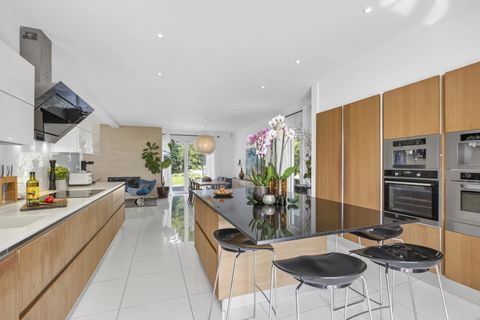 Villa i Valbonne, Alpes-Maritimes, Valbonne - € 2.250.000 | Ref: HH-16227916 - foto 17