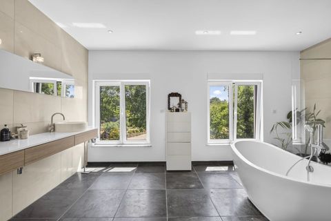 Villa i Valbonne, Alpes-Maritimes, Valbonne - € 2.250.000 | Ref: HH-16227916 - foto 24