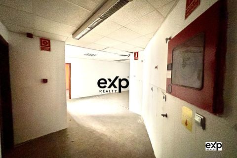 Erhvervsejendom i Valencia, Valencia, Valencia - € 375.000 | Ref: EXP15054/8930 - foto 15