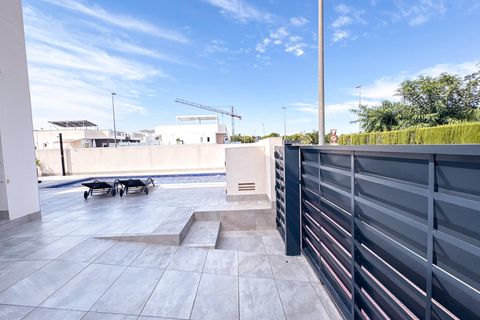 Rækkehus i Daya Nueva, Alicante, Daya Nueva - € 350.000 | Ref: EXP15061/8930 - foto 30