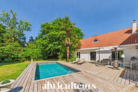 Villa in Sautron, Loire-Atlantique, Sautron - € 649.800 | Ref: BMVM100717944880 - foto 2