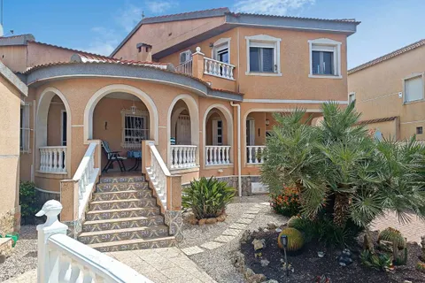 Villa i Ciudad Quesada, Alicante, Ciudad Quesada - € 590.000 | Ref: SPSCX792 - foto 1