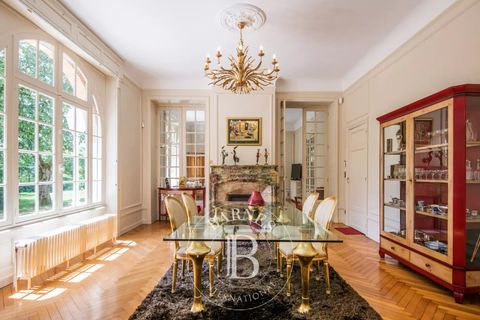 Villa in Caussade, Tarn-et-Garonne, Caussade - € 750.000 | Ref: T616 - foto 5