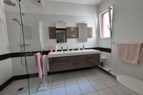 Villa a Quintin, Cotes-d'Armor, Quintin - € 392.000 | Ref: 141_PHR-0026590 - foto 9