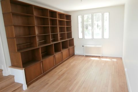 Villa a Lyon, Rhone, Lyon - € 3.000/mes | Ref: LYO25ESQUIROL - foto 9