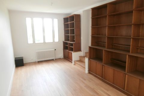 Villa a Lyon, Rhone, Lyon - € 3.000/mes | Ref: LYO25ESQUIROL - foto 10