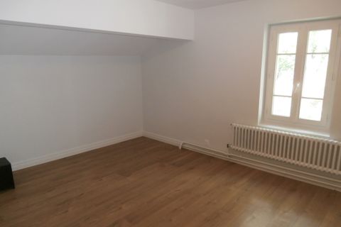 Villa a Lyon, Rhone, Lyon - € 3.000/mes | Ref: LYO25ESQUIROL - foto 13