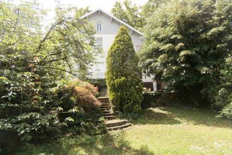 Villa a Lyon, Rhone, Lyon - € 3.000/mes | Ref: LYO25ESQUIROL - foto 15