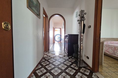 Apartament a Catanzaro, Catanzaro, Catanzaro - € 2.400/mes | Ref: CZ01-CV1885 - foto 5
