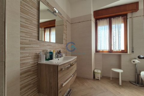 Apartament a Catanzaro, Catanzaro, Catanzaro - € 2.400/mes | Ref: CZ01-CV1885 - foto 16