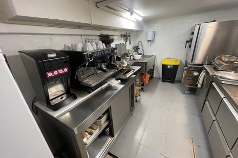 L'establiment comercial a Cannes, Alpes-Maritimes, Cannes - € 130.000 | Ref: 8103630 - foto 10