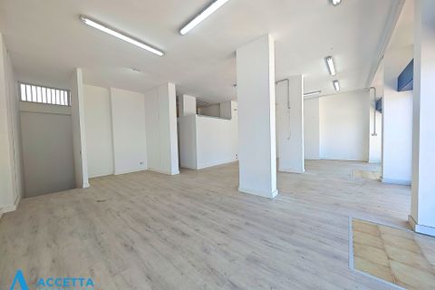 Erhvervsejendom i Taranto, Taranto, Taranto - € 115.000 | Ref: 11501 - foto 3